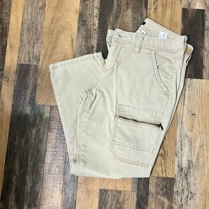 Supplies Capri Pants